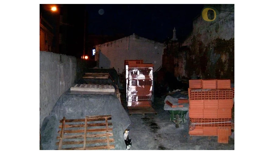 Terreno para Venda em Faro (Sé e São Pedro) Foto 2