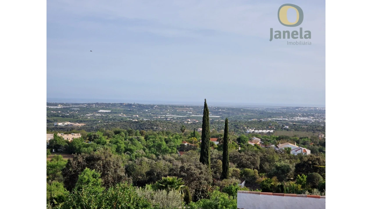 Quinta T4 para Venda em Santa Barbara de Nexe Foto 9