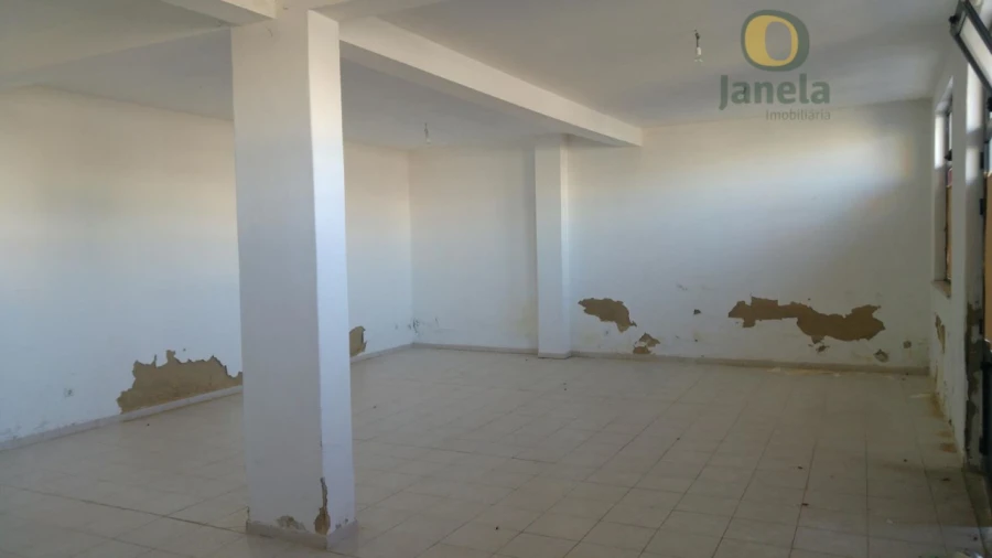 Loja para Venda em Olhão Foto 2