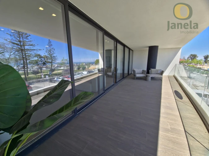 Apartamento T2 para Venda em Olhão Foto 3