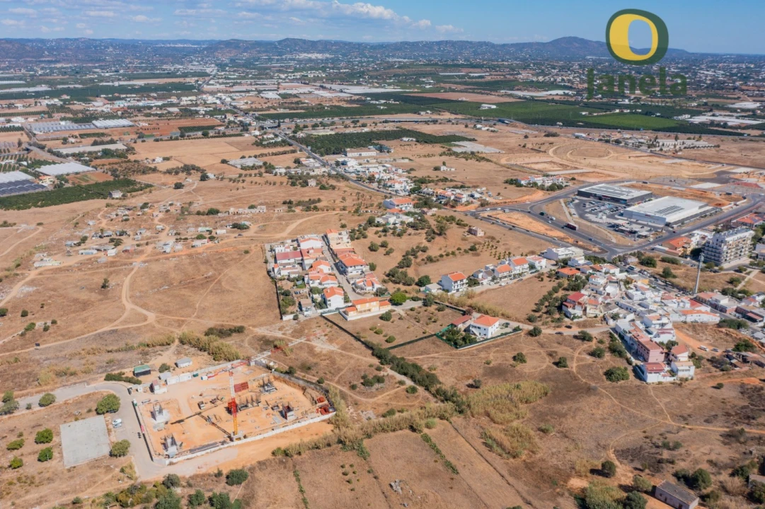 Terreno para Venda em Faro (Sé e São Pedro) Foto 3