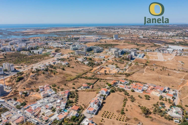 Terreno para Venda em Faro (Sé e São Pedro) Foto 4