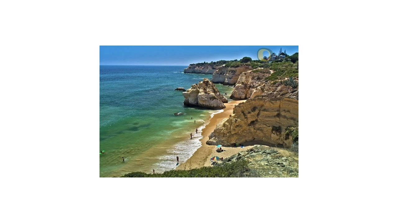 Terreno para Venda em Armação de Pera Foto 1