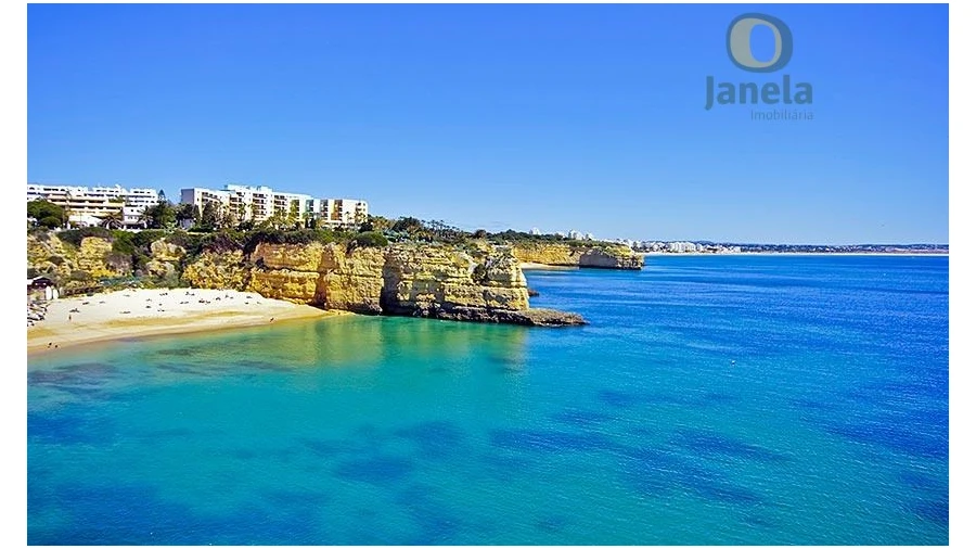 Terreno para Venda em Armação de Pera Foto 2
