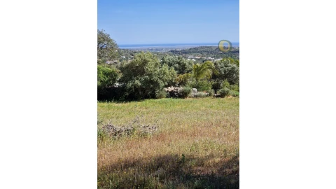 Terreno para Venda em Conceição e Estoi