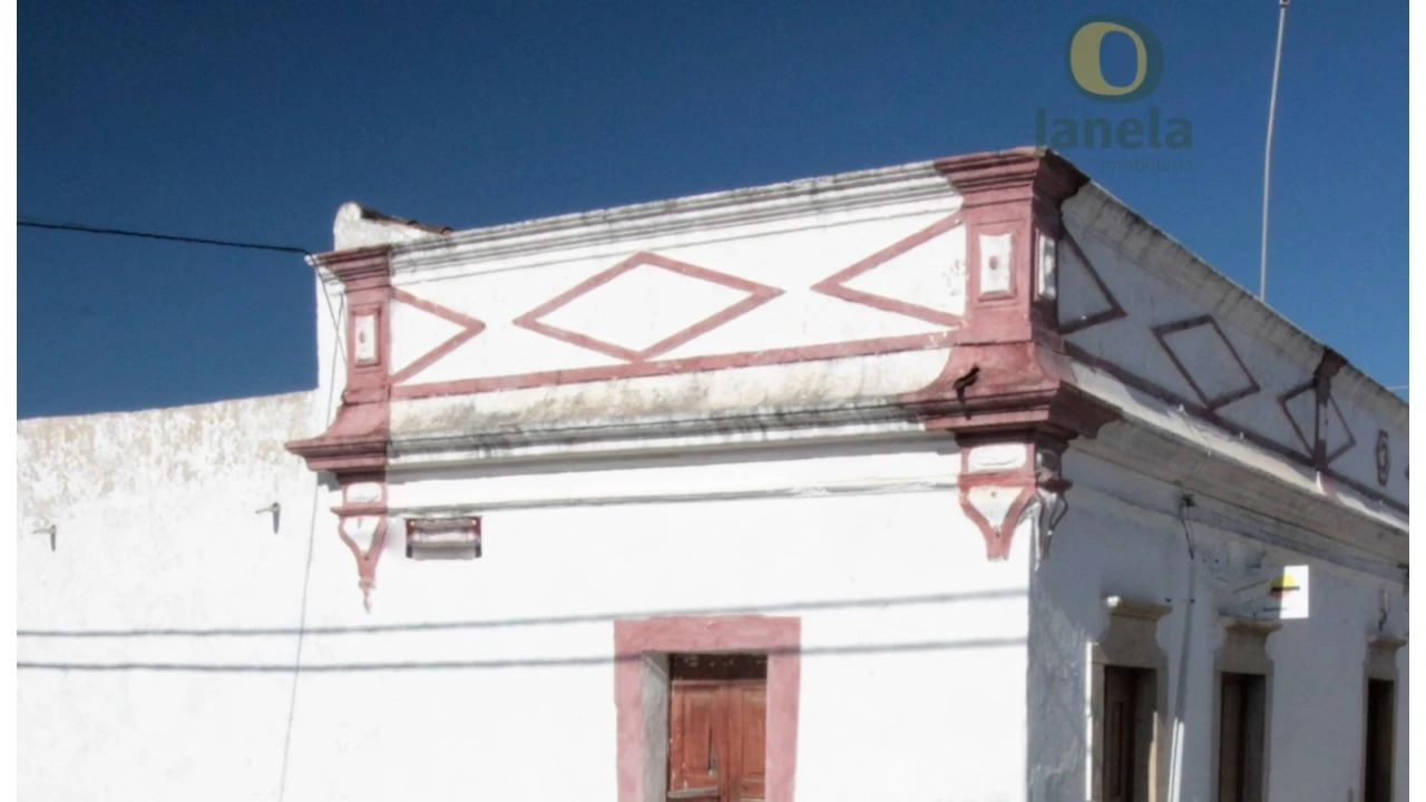 Prédio para Venda em Pechão Foto 1