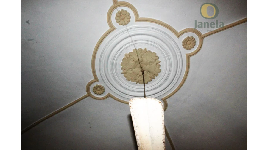 Prédio para Venda em Pechão Foto 3