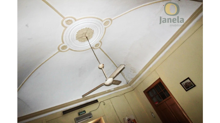 Prédio para Venda em Pechão Foto 7