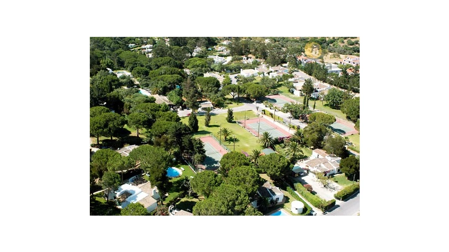 Terreno para Venda em Albufeira e Olhos de Água Foto 7