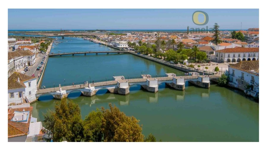 Terreno para Venda em Tavira (Santa Maria e Santiago) Foto 2