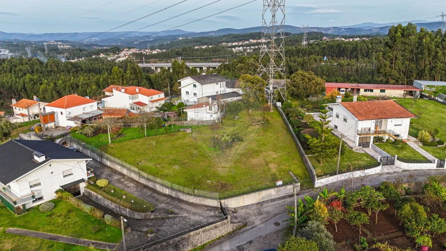 Terreno para Venda em Lobão, Gião, Louredo e Guisande Foto 9