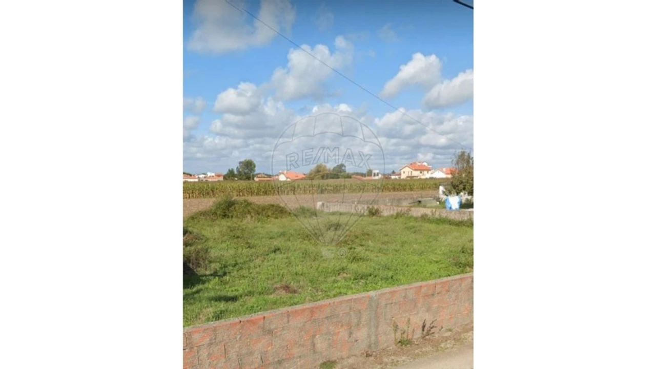 Terreno para Venda em Pardilho Foto 1