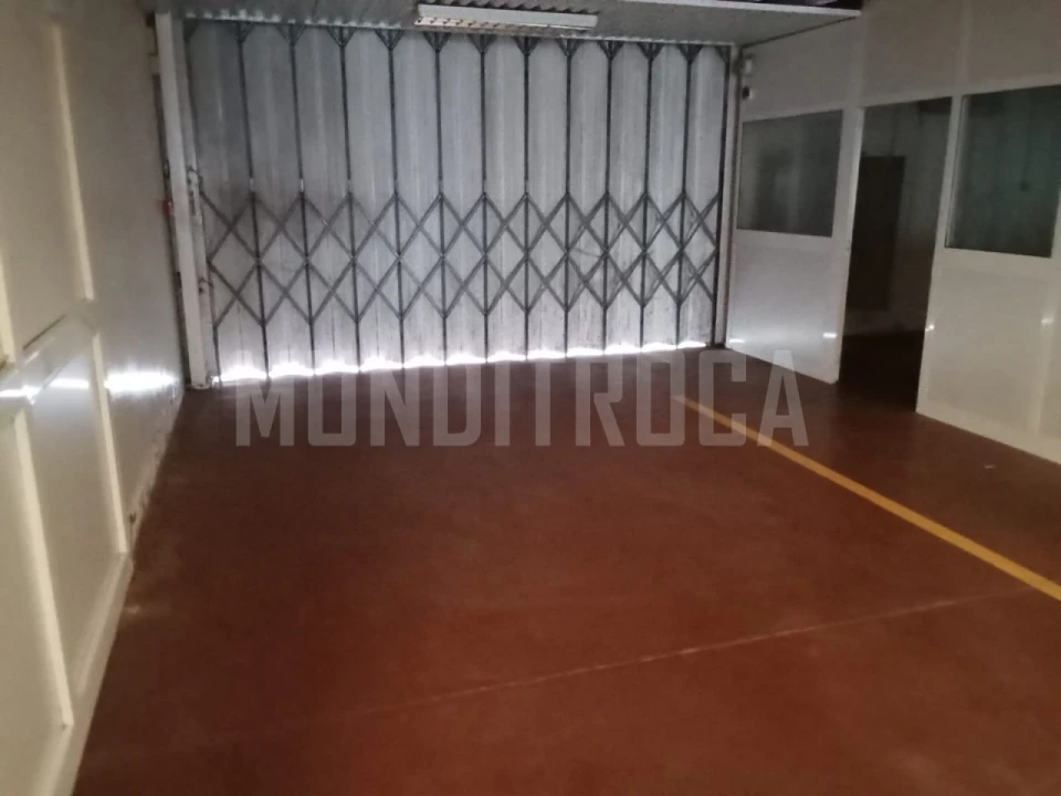 Armazém para Arrendamento em Tamel (São Verissimo) Foto 4