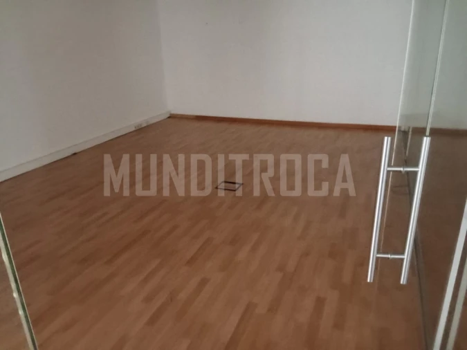 Armazém para Arrendamento em Tamel (São Verissimo) Foto 10