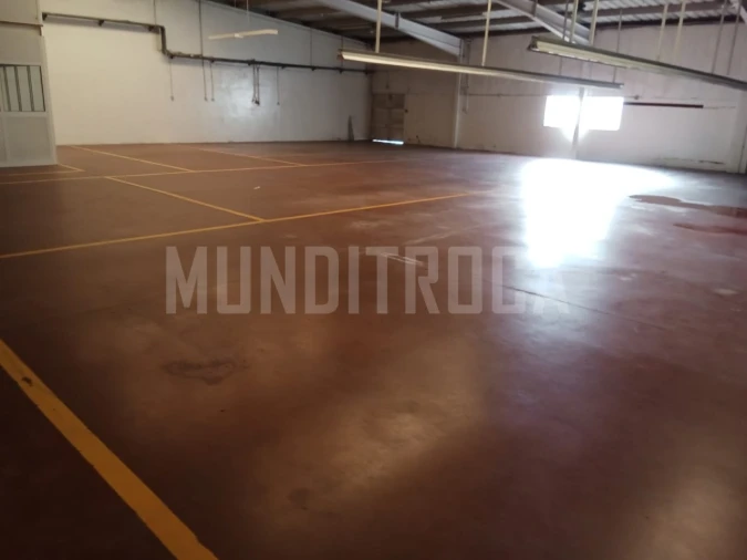 Armazém para Arrendamento em Tamel (São Verissimo) Foto 1