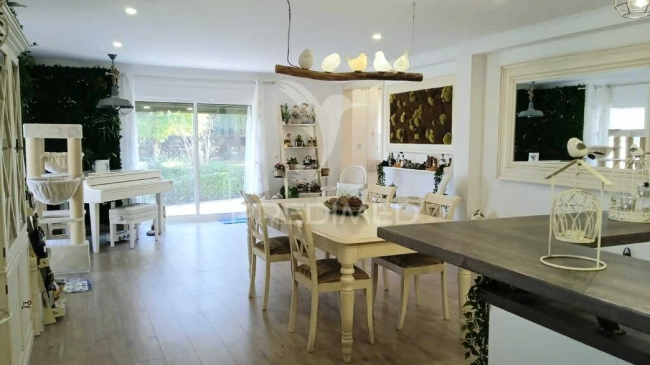 Quinta T3 para Venda em Santa Maria e São Miguel, São Martinho, São Pedro Penaferrim Foto 5