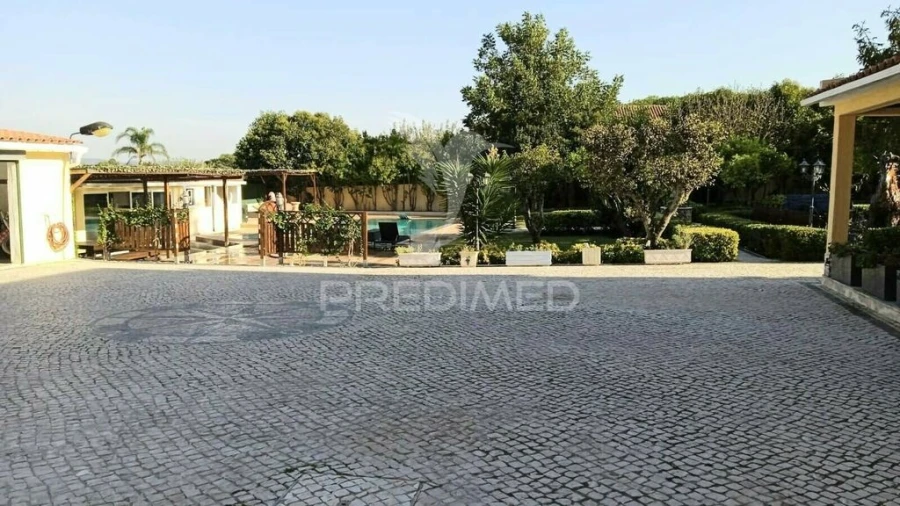 Quinta T3 para Venda em Santa Maria e São Miguel, São Martinho, São Pedro Penaferrim Foto 7