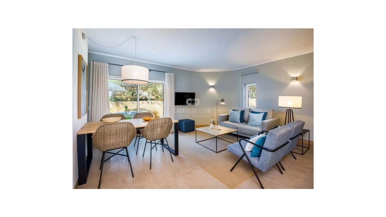 Apartamento T1 para Venda em Lagoa e Carvoeiro Foto 2