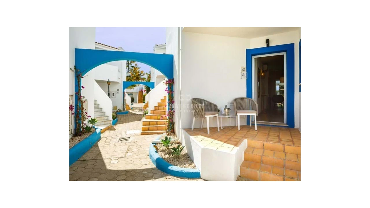 Apartamento T1 para Venda em Lagoa e Carvoeiro Foto 11