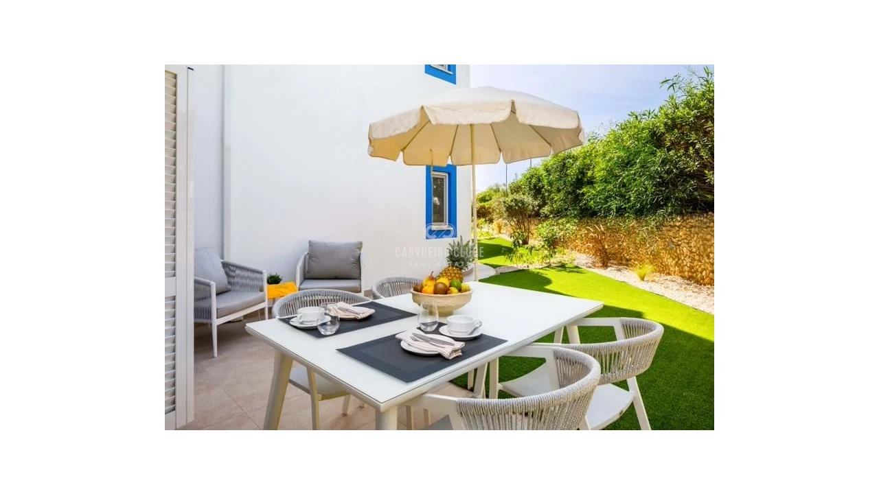 Apartamento T1 para Venda em Lagoa e Carvoeiro Foto 1