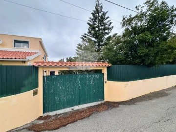 Moradia T3 para Venda em São João das Lampas e Terrugem