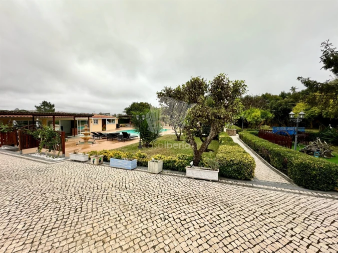 Moradia T3 para Venda em São João das Lampas e Terrugem Foto 2