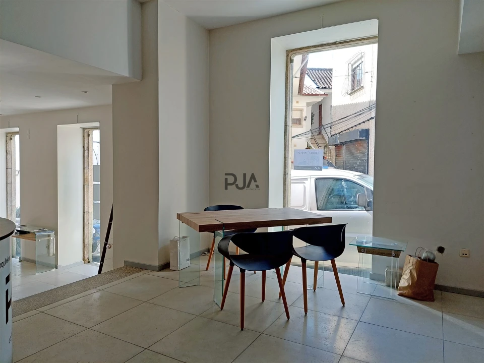 Loja para Venda em Tondela e Nandufe Foto 3