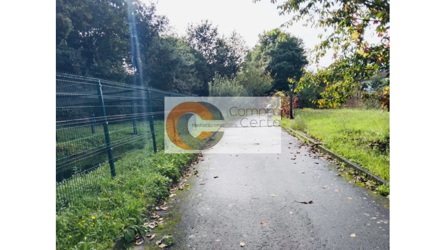 Moradia T3 para Venda em Atães e Rendufe Foto 6