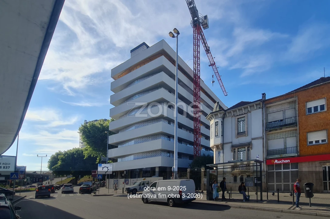 Apartamento T2 para Venda em Paranhos Foto 10