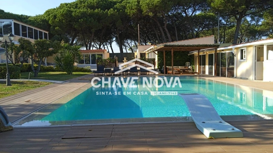 Quinta T3 para Venda em Agualva e Mira-Sintra Foto 2