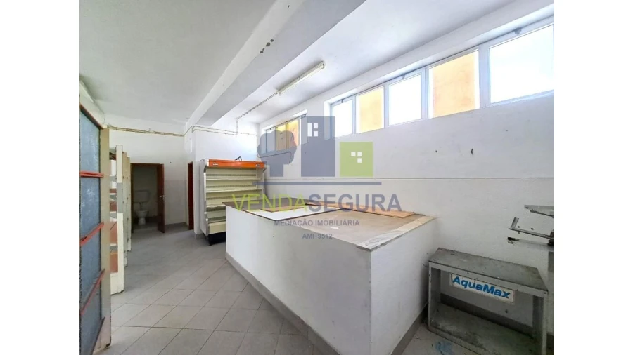 Loja para Venda em Safara e Santo Aleixo da Restauração Foto 7