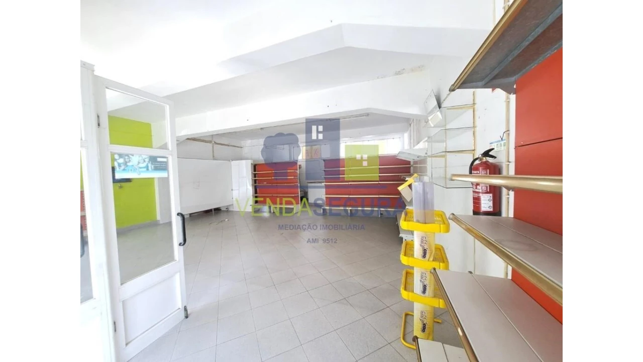 Loja para Venda em Safara e Santo Aleixo da Restauração Foto 5