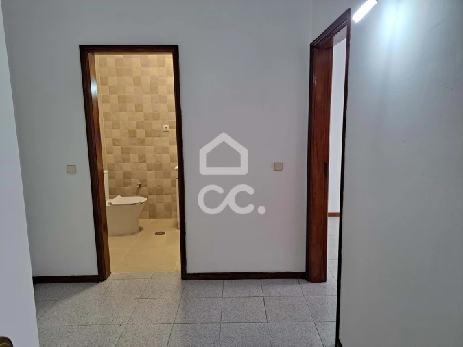 Escritório para Arrendamento em Viseu Foto 3