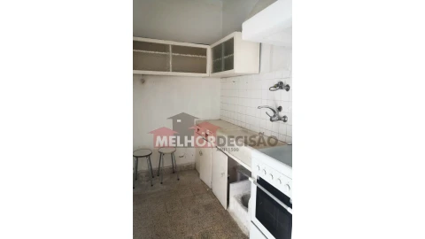 Moradia T3 para Venda em Nossa Sra de Fatima