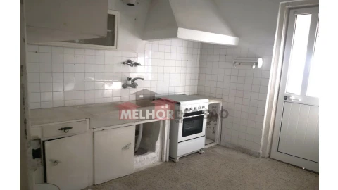 Moradia T3 para Venda em Nossa Sra de Fatima