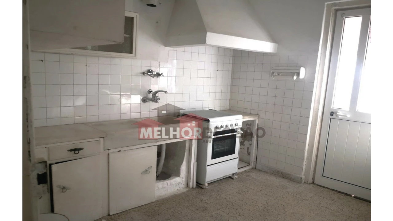 Moradia T3 para Venda em Nossa Sra de Fatima Foto 7