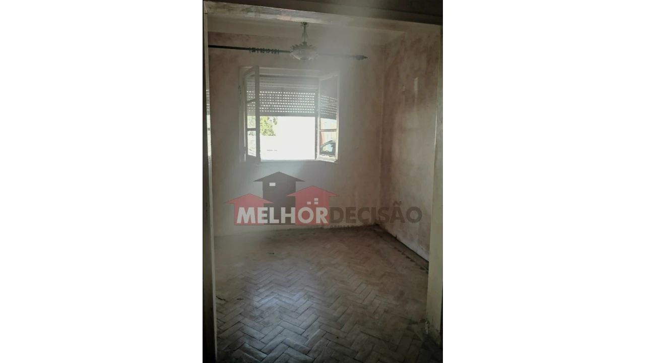 Moradia T3 para Venda em Nossa Sra de Fatima Foto 6
