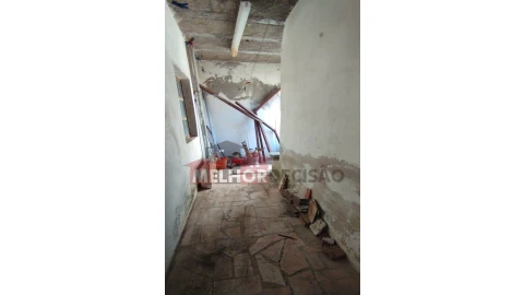 Moradia T2 para Venda em Vila Nova da Barquinha