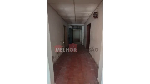 Moradia T2 para Venda em Vila Nova da Barquinha