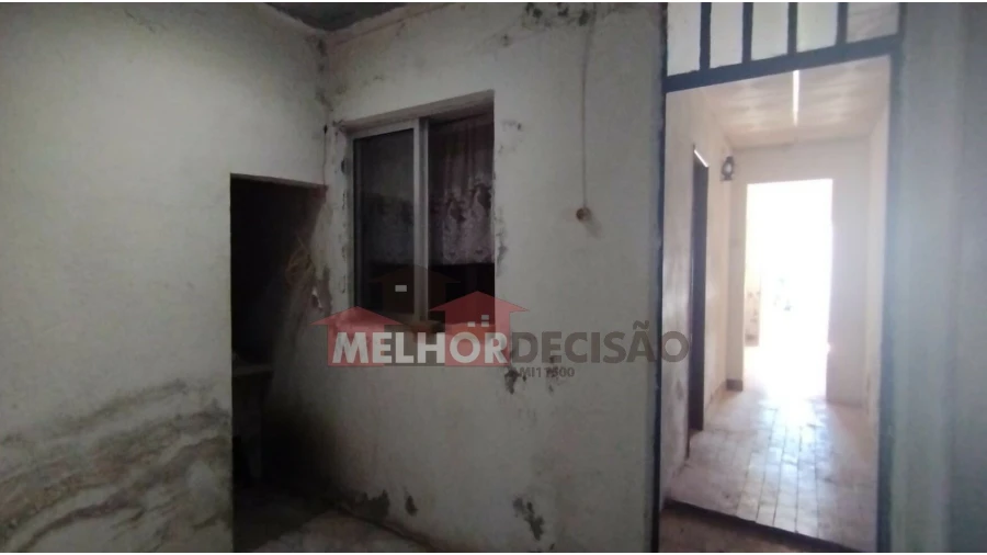 Moradia T2 para Venda em Vila Nova da Barquinha Foto 12