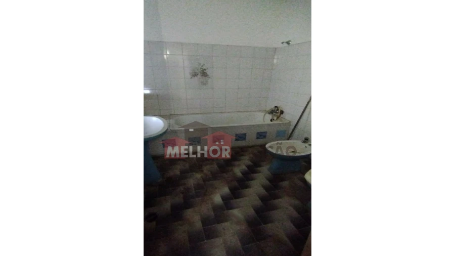 Moradia T2 para Venda em Vila Nova da Barquinha Foto 10