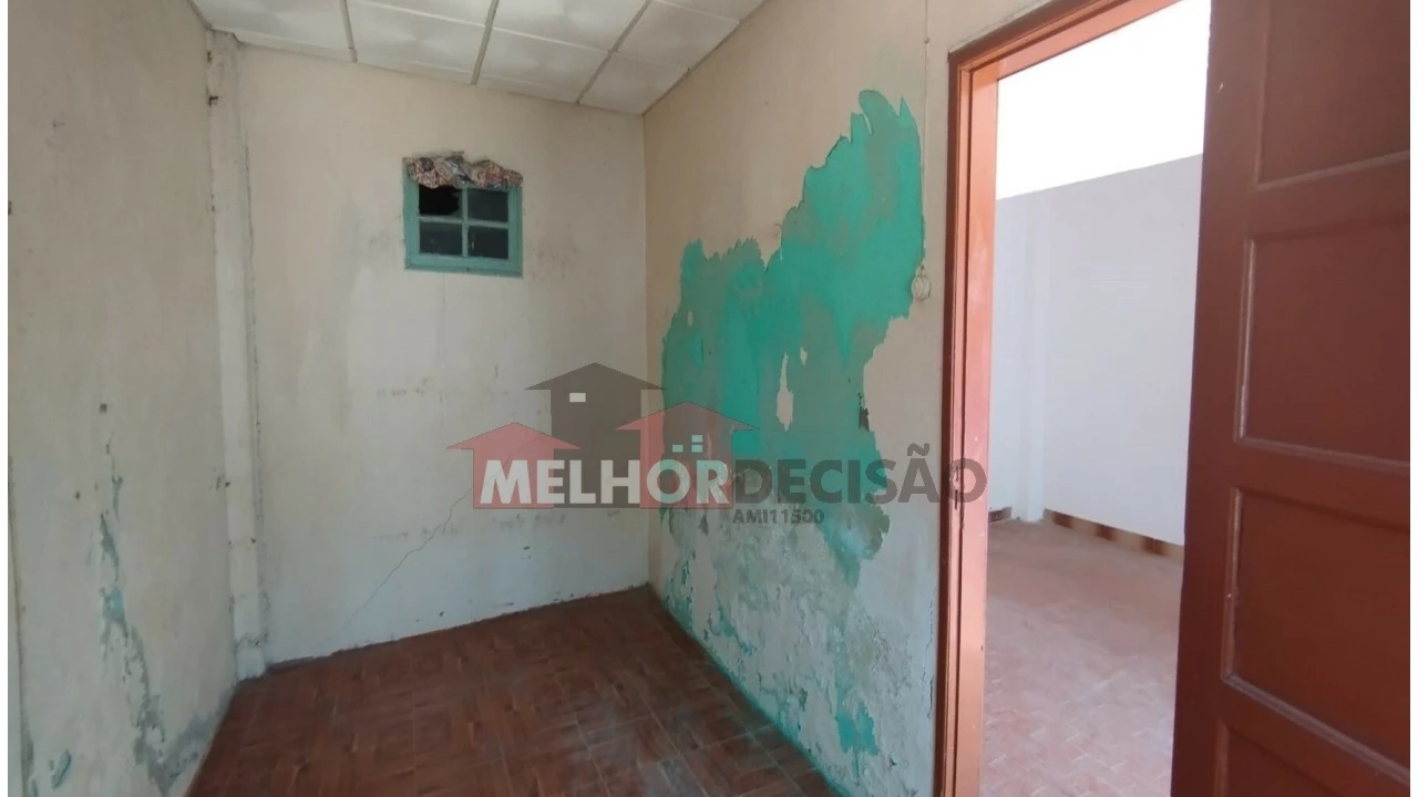 Moradia T2 para Venda em Vila Nova da Barquinha Foto 6