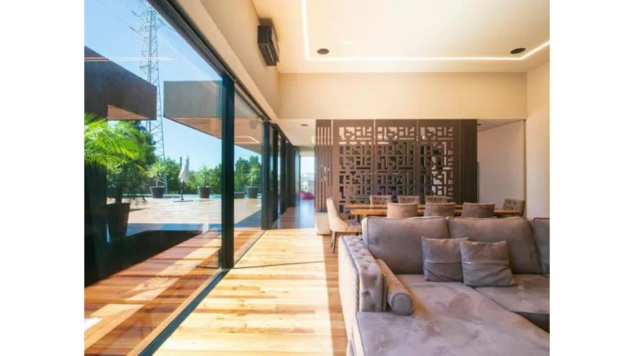 Moradia T5 para Venda em Avintes Foto 7