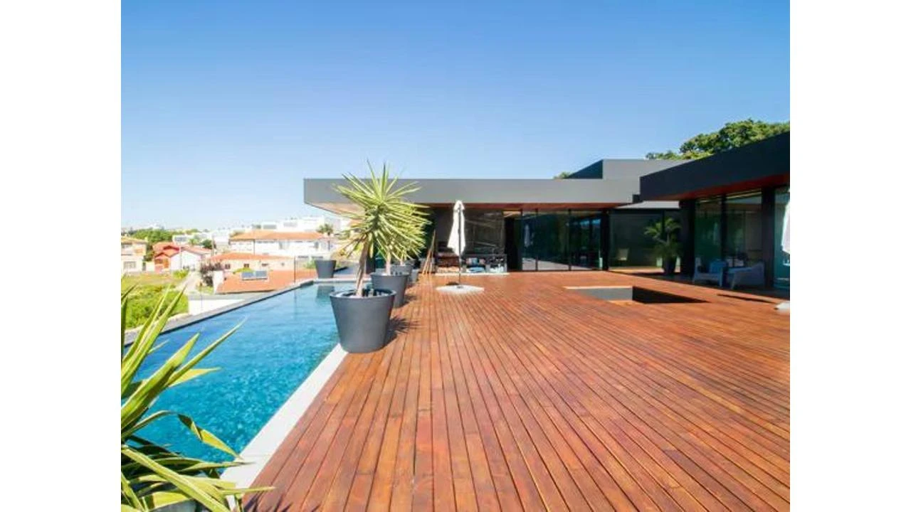 Moradia T5 para Venda em Avintes Foto 2