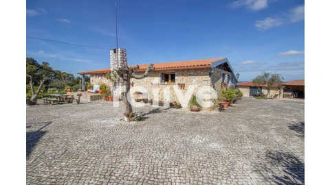 Quinta T6 para Venda em Azeitão (São Lourenço e São Simão)