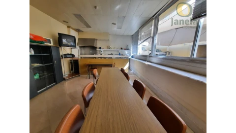 Prédio para Venda em Faro (Sé e São Pedro)