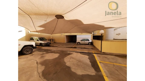 Prédio para Venda em Faro (Sé e São Pedro)