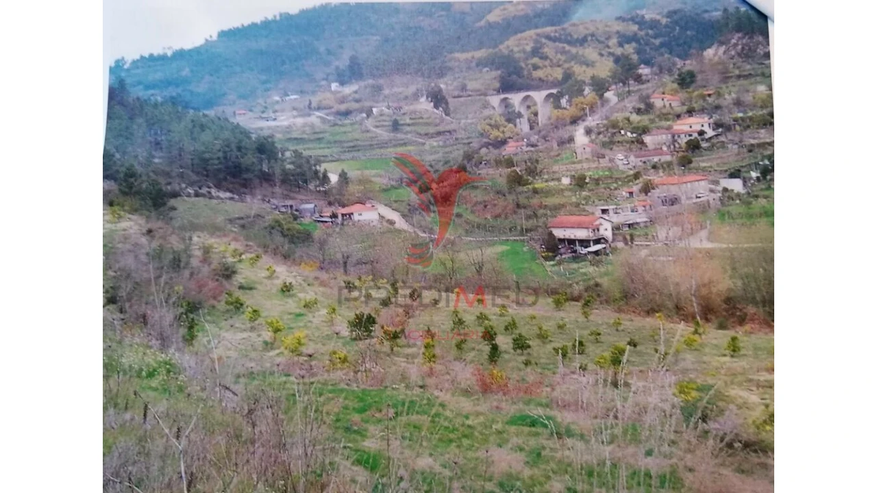 Terreno para Venda em Alpendorada, Várzea e Torrão Foto 7