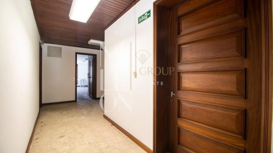 Escritório para Venda em Mafamude e Vilar do Paraíso Foto 19