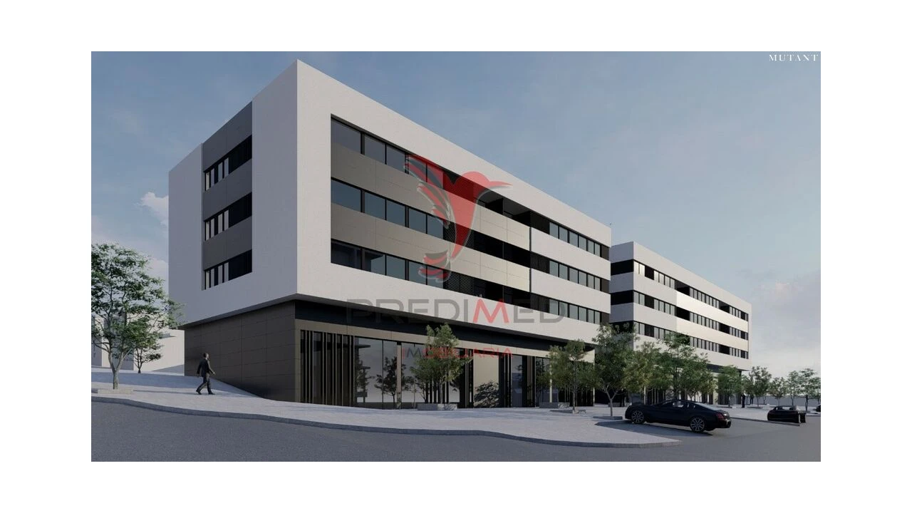 Loja para Venda em Fânzeres e São Pedro da Cova Foto 1